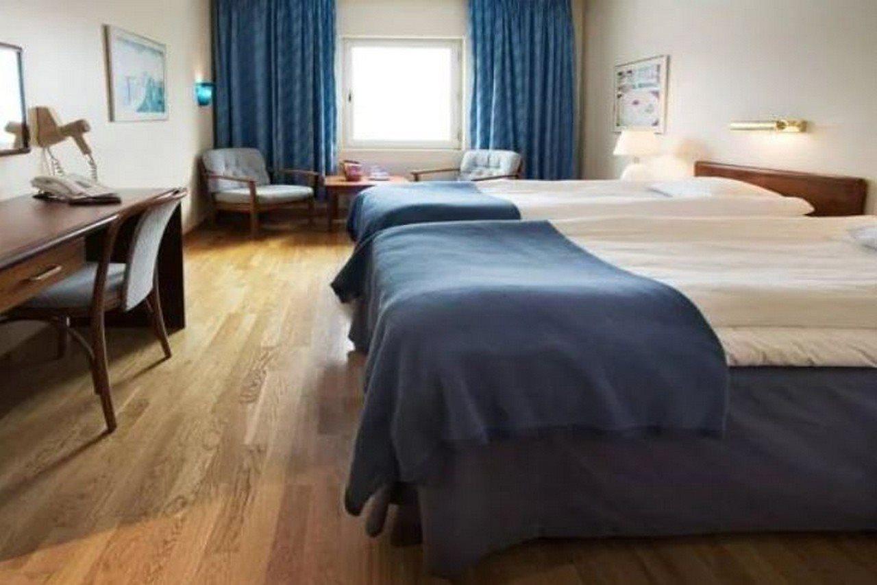 First Hotel Statt Oernskoeldsvik Luaran gambar