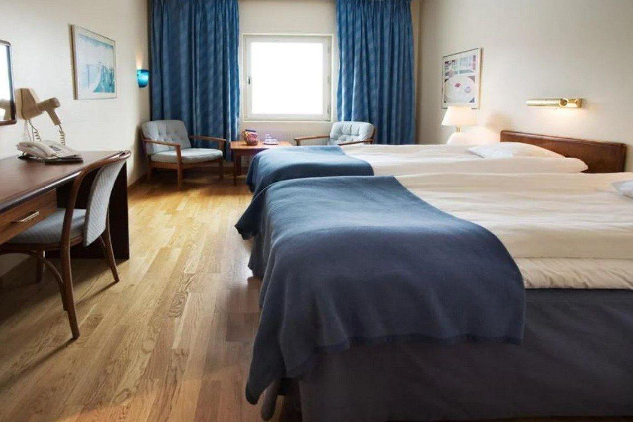 First Hotel Statt Oernskoeldsvik Luaran gambar