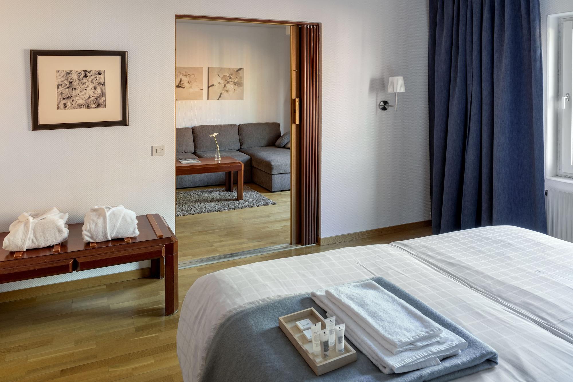 First Hotel Statt Oernskoeldsvik Luaran gambar