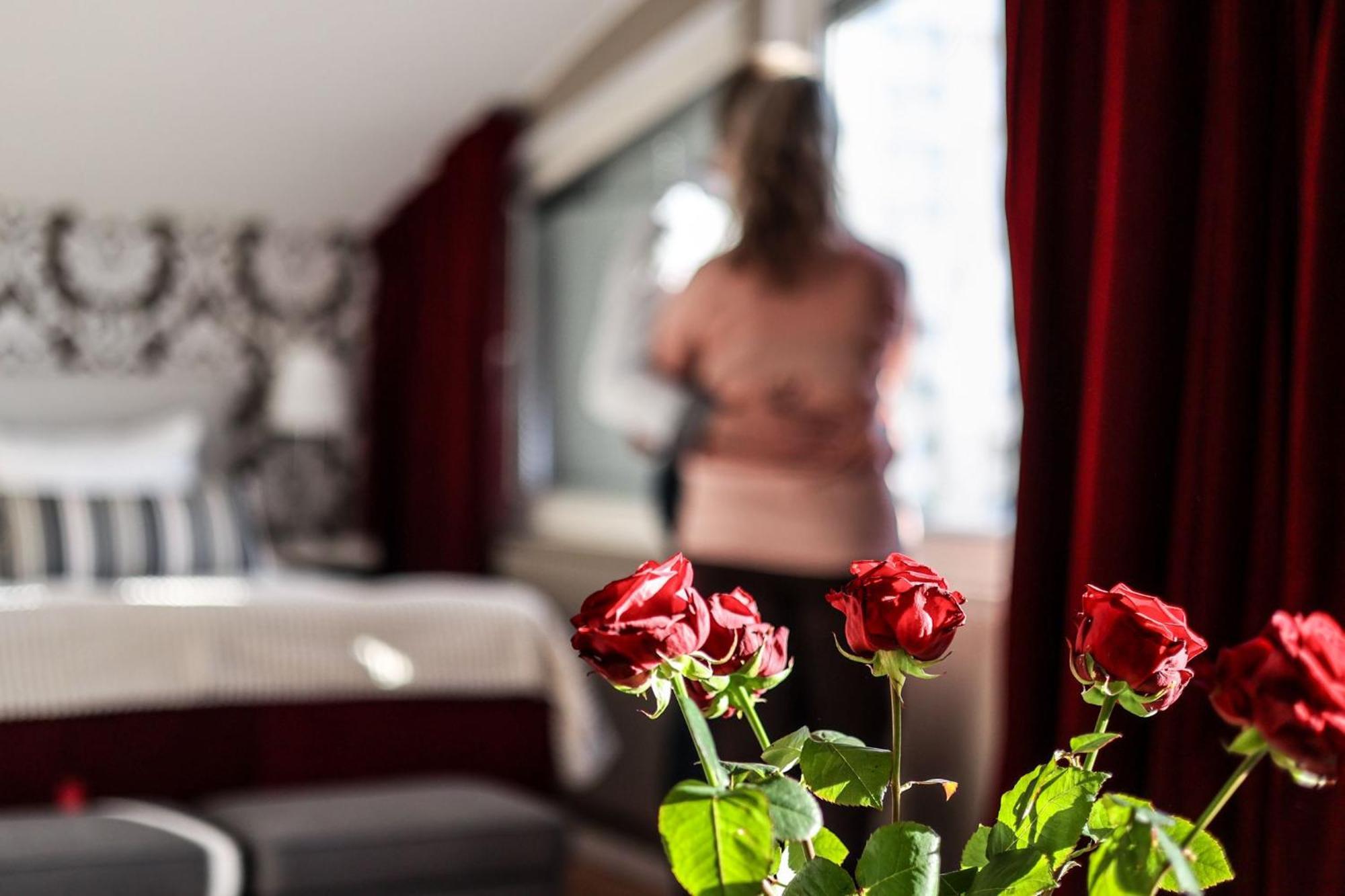 First Hotel Statt Oernskoeldsvik Luaran gambar