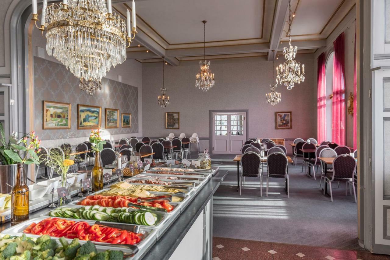 First Hotel Statt Oernskoeldsvik Luaran gambar